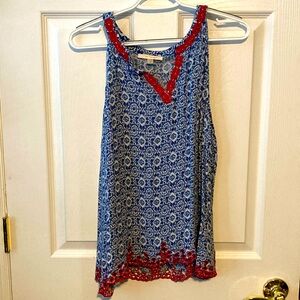 Skies are blue women’s top in XL